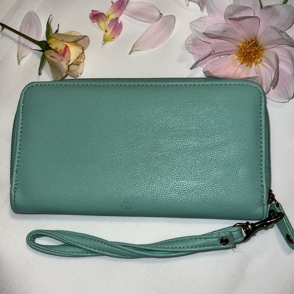 Teal Laser Cut Wallet Soft Vegan Leather Large 3 Side Zip Wallet Detach Strap - Picture 2 of 10